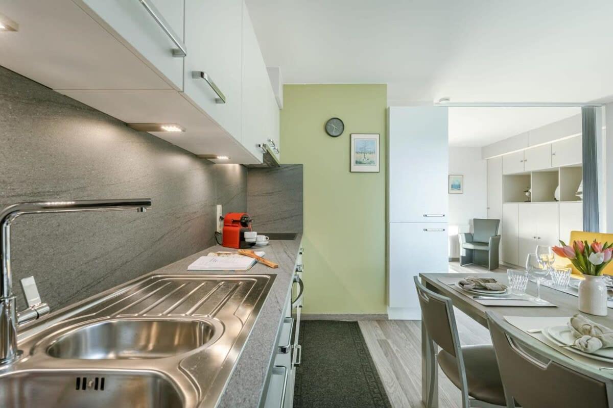 Appartement Huswell - Charming Studio With Terrace Nearby The Beach à Middelkerke Extérieur photo